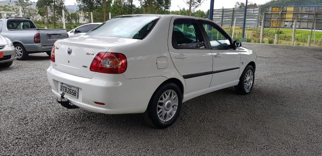Fiat Siena HLX 1.8 Completo 2007 - Foto 2