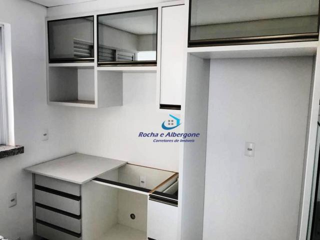 Apartamento em andar alto no Vivere Palhano.