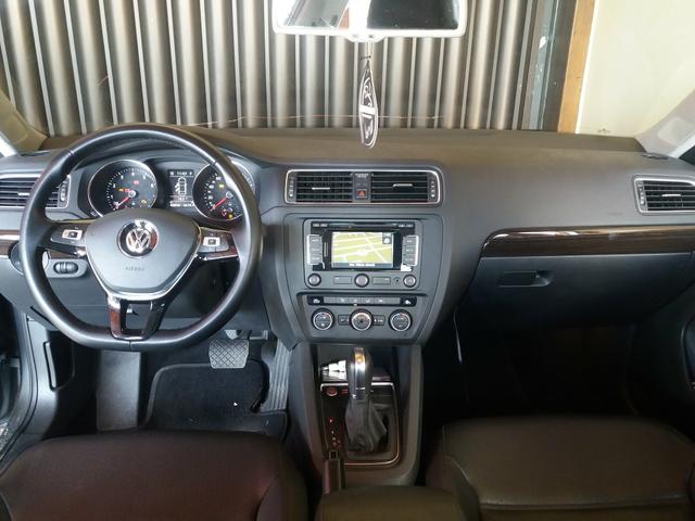 Jetta Comfortline 2.0 Tipt, com GPS e Piloto Aut, único dono - Foto 2