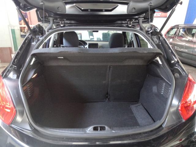 PEUGEOT 208 2013/2014 1.6 GRIFFE 16V FLEX 4P MANUAL - Foto 10