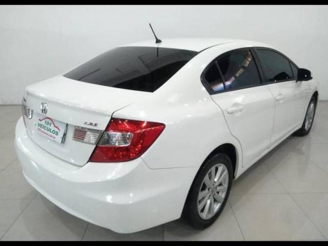 Civic LXS 1.8 16V i-VTEC (Flex) 1.8 - Foto 4