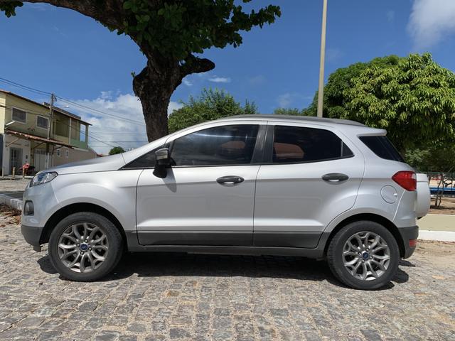 Vende se ECOSPORT FREESTYLE 2.0 Automático com GNV 5 geração. Aceito proposta - Foto 2