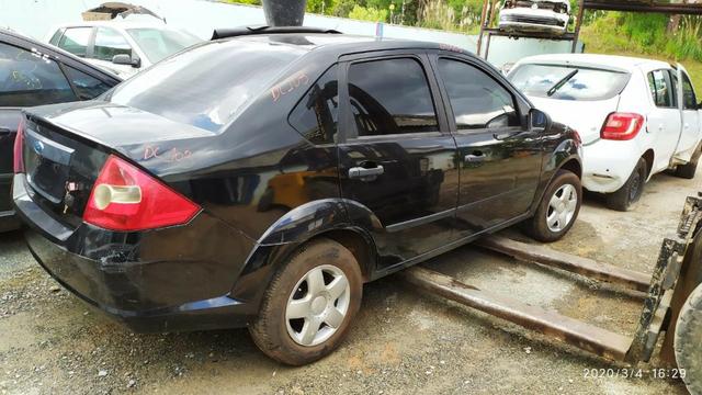 Fiesta sedan 1.6 2005 Sucata para peças DL103