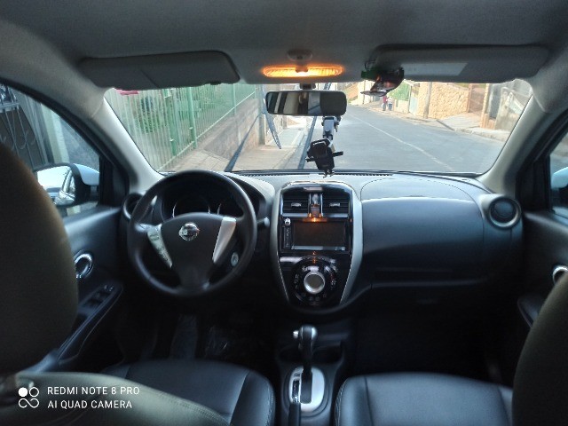 VERSA 1.6 AUTOMÁTICO COMPLETO