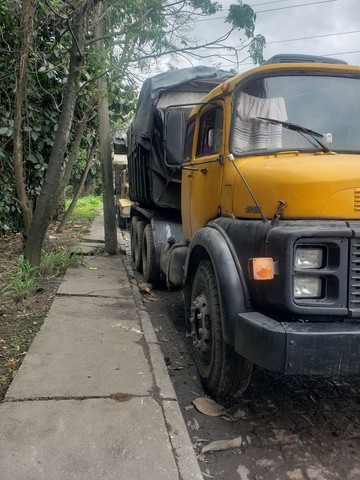 CAMINHAO 1519