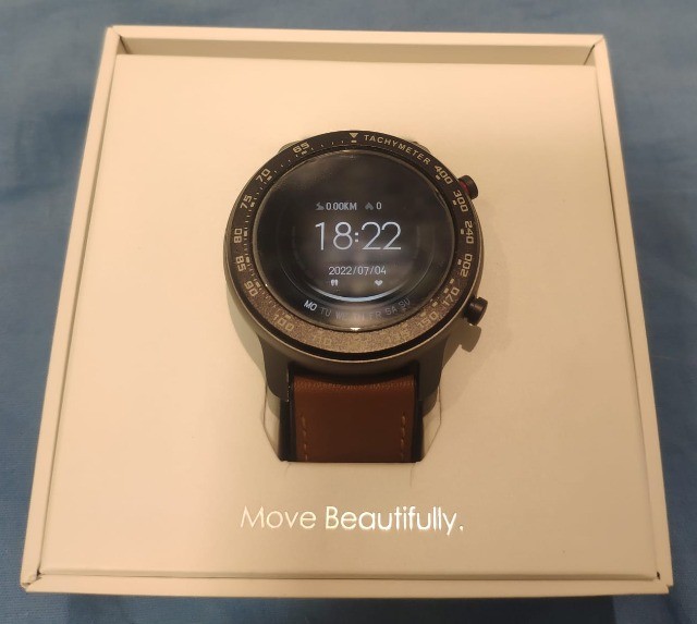 Smartwatch fitness Amazfit A1902 com pulseira de borracha revestida em couro marrom - Foto 2