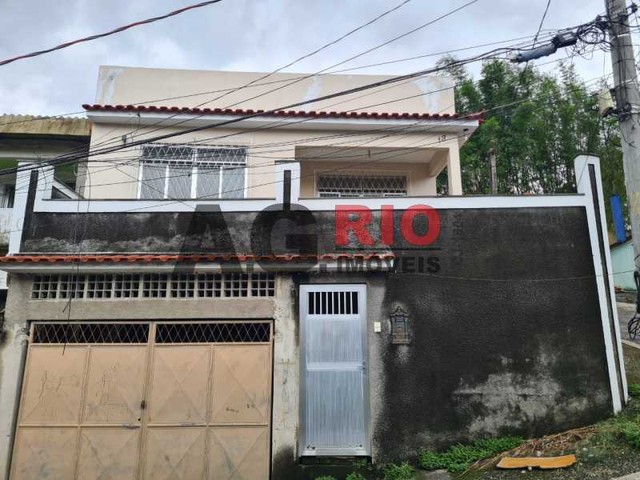 Casa de rua - Linear / Residencial / Vila Valqueire