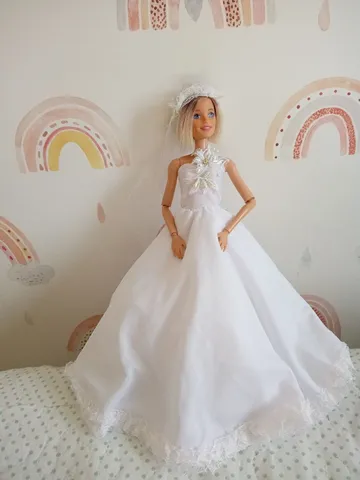 Vestido Plissado Paete Barbie - Desapegos de Roupas quase novas ou nunca  usadas para bebês, crianças e mamães. 617760