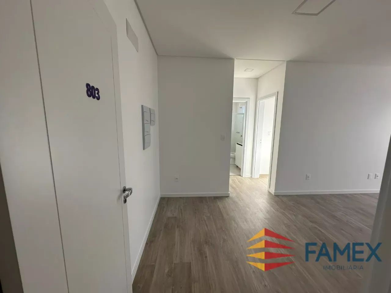 APARTAMENTO PARA LOCAÇÃO ED. AMETISTA - 01 SUITE + 1 DORMITORIO - CENTRO - AP878 - Foto 4