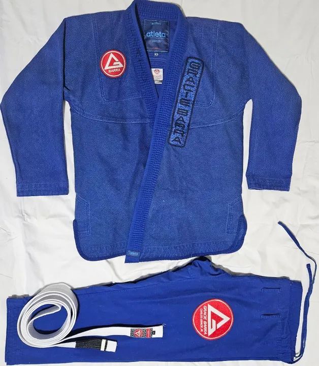 Kimono de Jiu-Jitsu Gracie Barra Azul - Atleta - Tamanho A3 - Foto 2