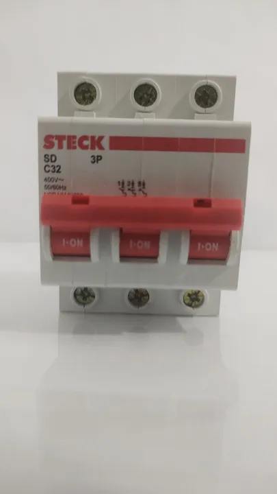 Disjuntor Tripolar STECK SD C32 3P