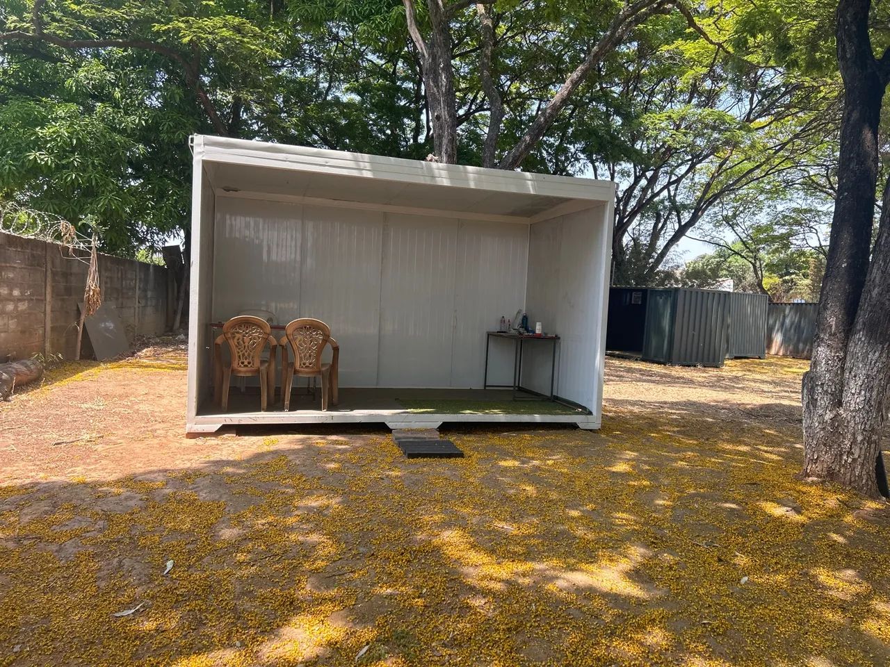 Contêiner Escritório ou estande de vendas