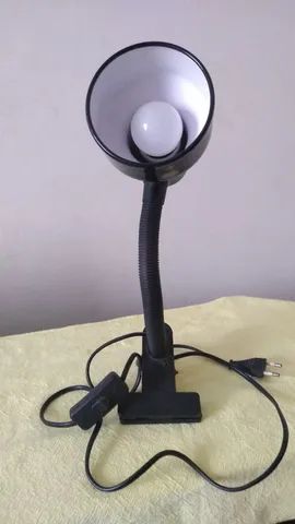 Luminária de mesa  prática!!! - Foto 4
