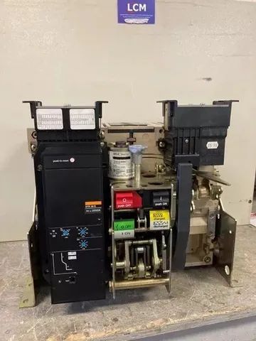 Disjuntor Tripolar Merlin Gerin De 2000 A - Foto 6