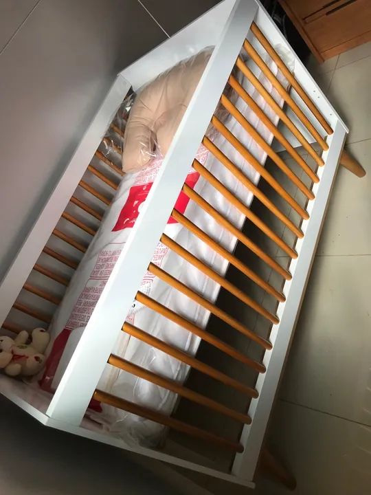 Vendo berço seminovo