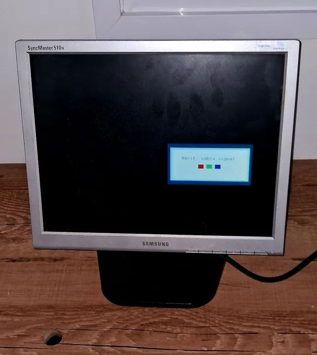 Monitor Samsung SyncMaster 510n - 15 polegadas