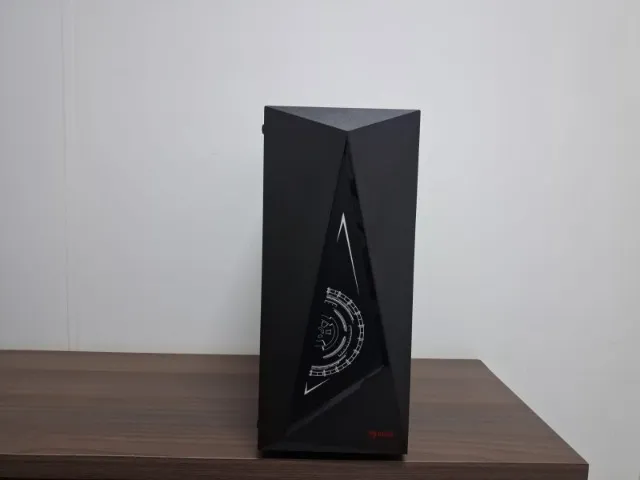 PC Gamer - NOVO, i5-10400F, RX 6600M,16GB de RAM, SSD de 512GB, Fonte 500W