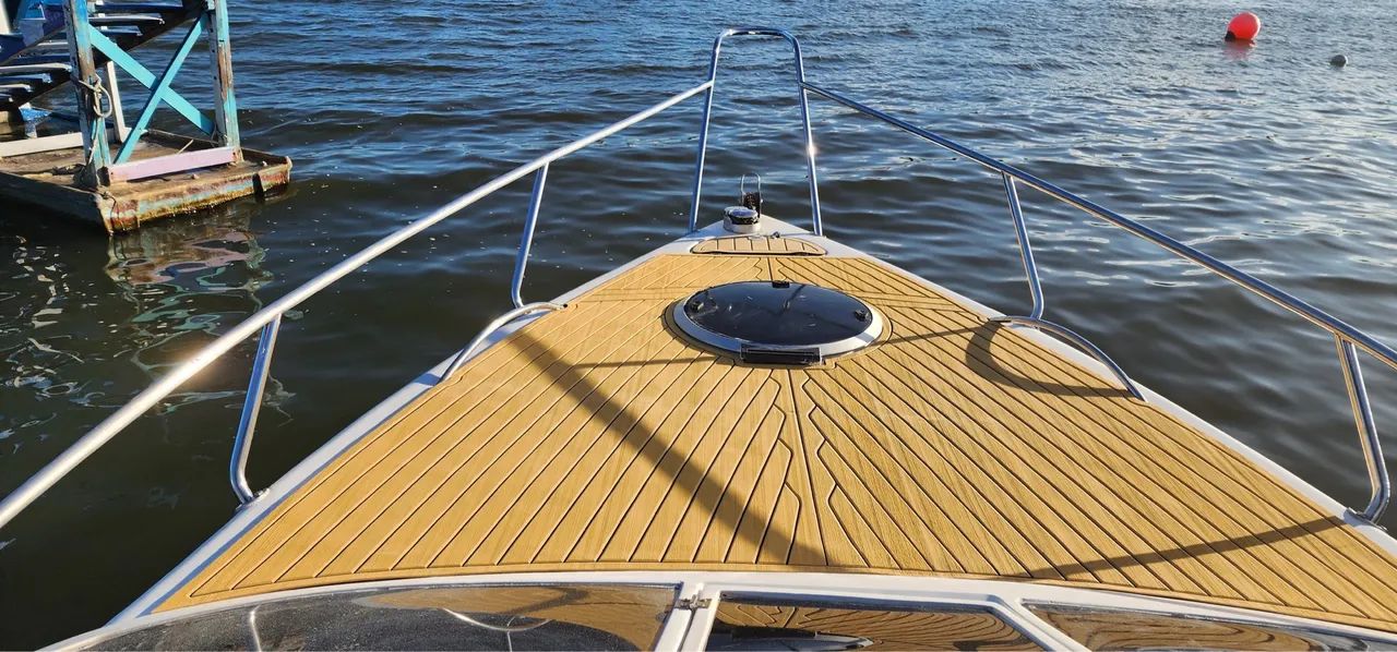 Lancha cabinada - Foto 5