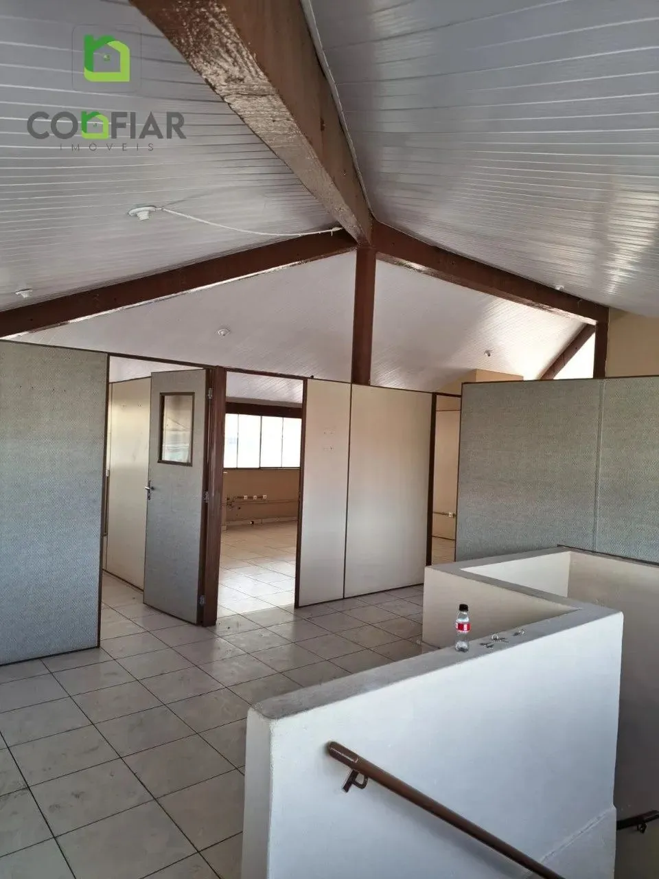 Sala/Conjunto para locação com 140m²