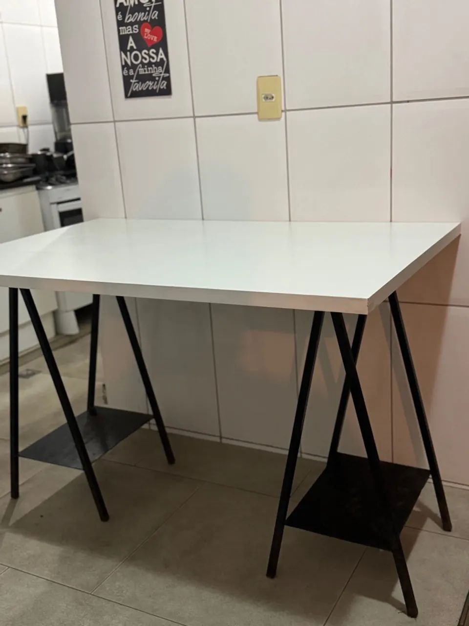 Mesa de Madeira com Pés de Ferro - Foto 3