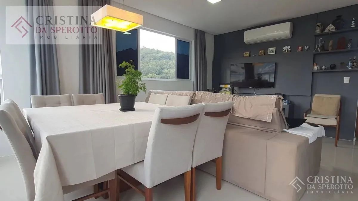 APARTAMENTO COM 2 SUÍTES E 2 VAGAS NA BARRA NORTE A 300 METROS DO MAR EM BALNEÁRIO CAMBORI