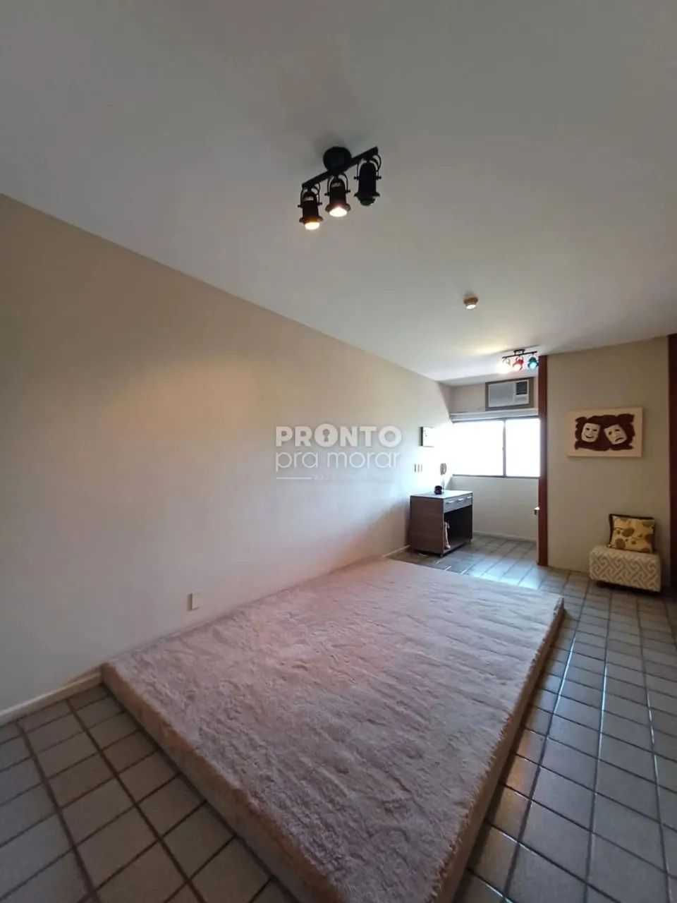 Sala/Conjunto Comercial Cervantes, unidade não informado 306, Coelhos