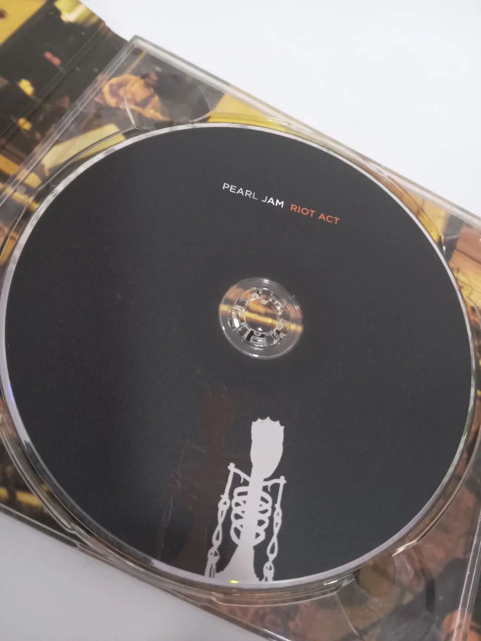 Cd BOX SET- PEARL JAM - RIOT ACT - encarte papelão + livreto - CDs