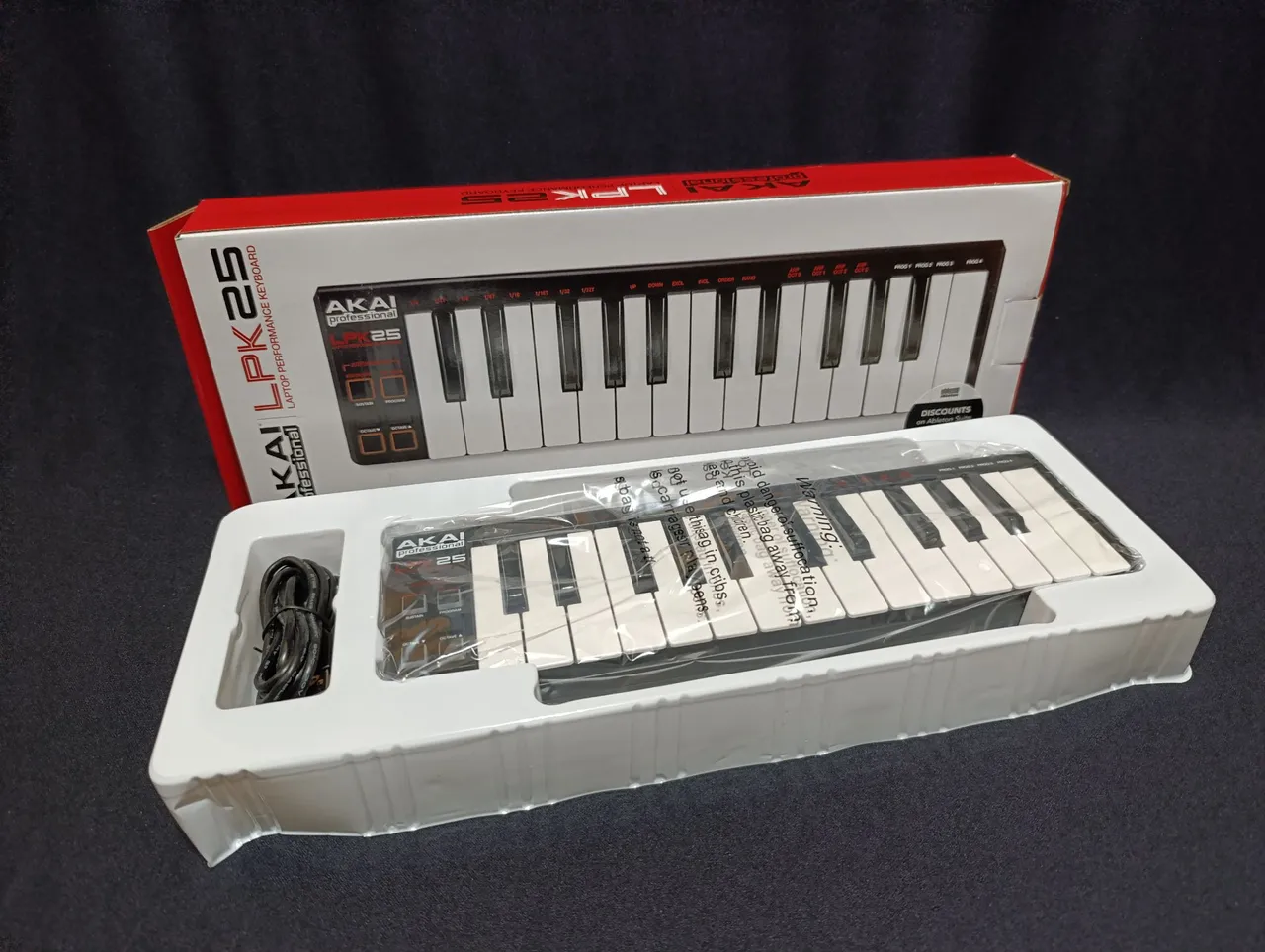 Teclado Controlador Akai LPK25. Estilo Alesis, Korg, M-audio