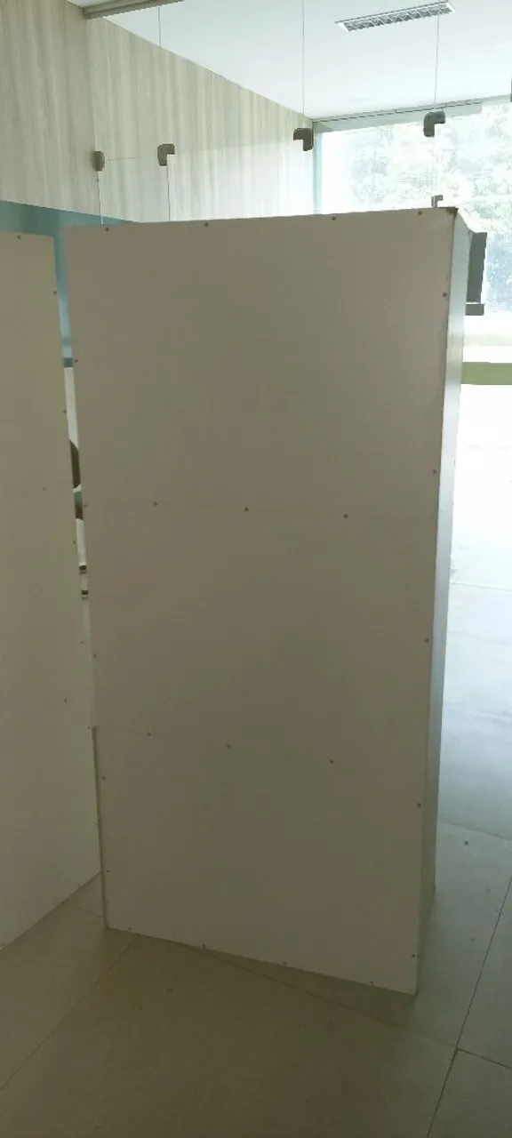 Armário multiuso