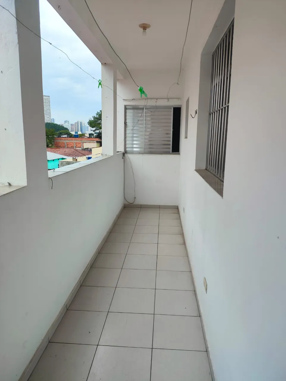 Apto. para aluguar possui 65 m², com 2 quartos em Presidente Altino - Osasco - SP
