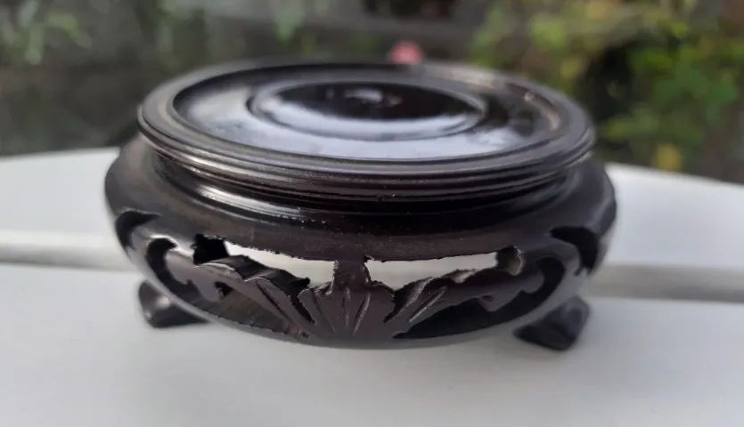Par de peanha antiga em madeira suporte para vaso antigo de até 7cm diâmetro - Foto 2