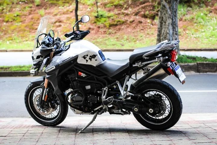Triumph Tiger 1200 Explorer XC - 2014 - Foto 3