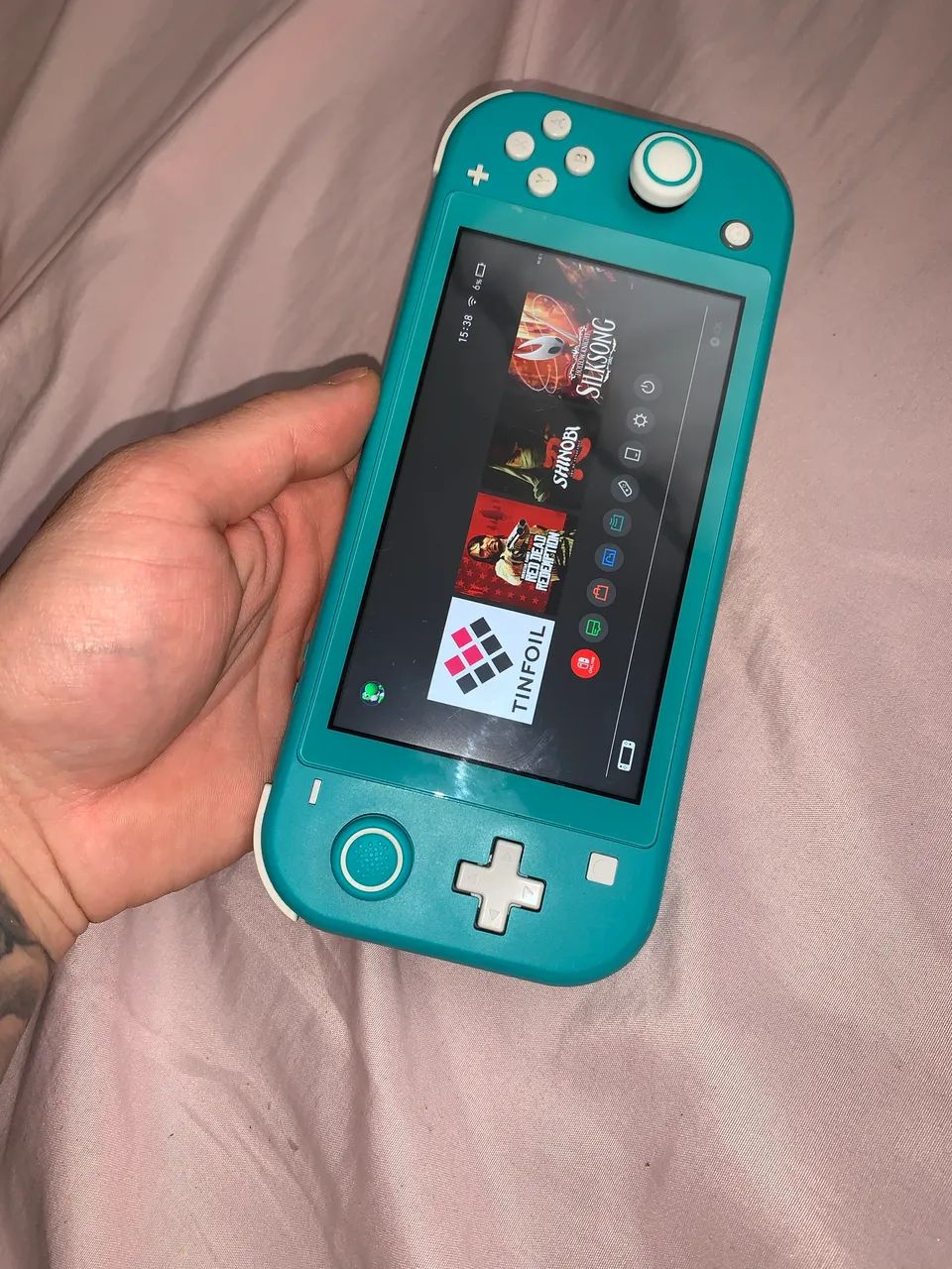 Nintendo Switch lite DESBLOQUEADO - Consoles de Vídeo Game