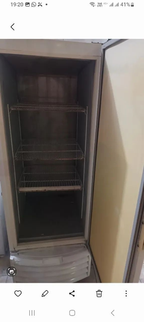 Cervejeira metal frio 220 tudo funcionando perfeitamente  - Foto 4