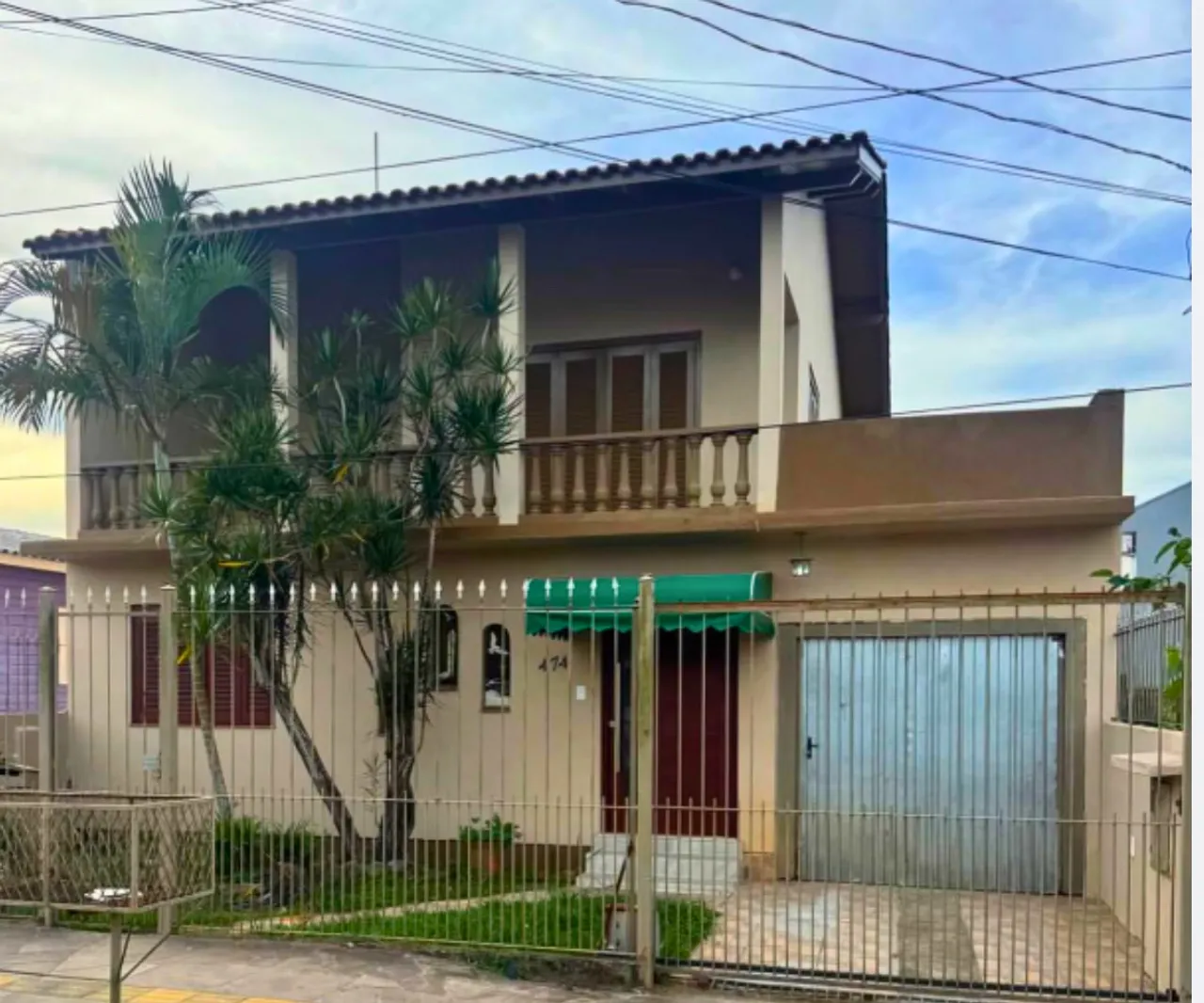 Sobrado + Edicula para locação em Canoas