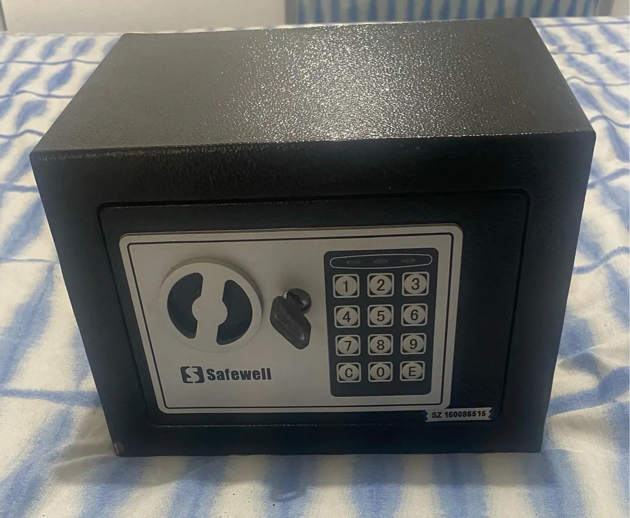 Caixa de Segurança Digital Safewell