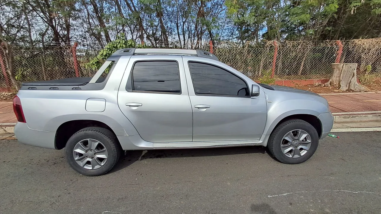 Renault Oroch 1.6 completa 