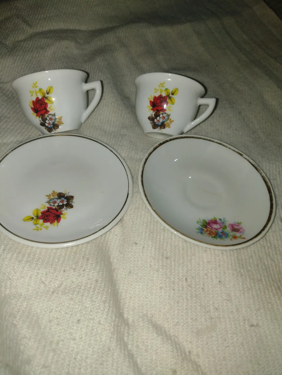 Conjunto de Chá Vintage com Flores