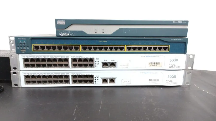 Vendo Lote de Switchs Modem - 3Com/Cisco/HP - Todos Bons Ligando Vendo Juntos e no Estado!
