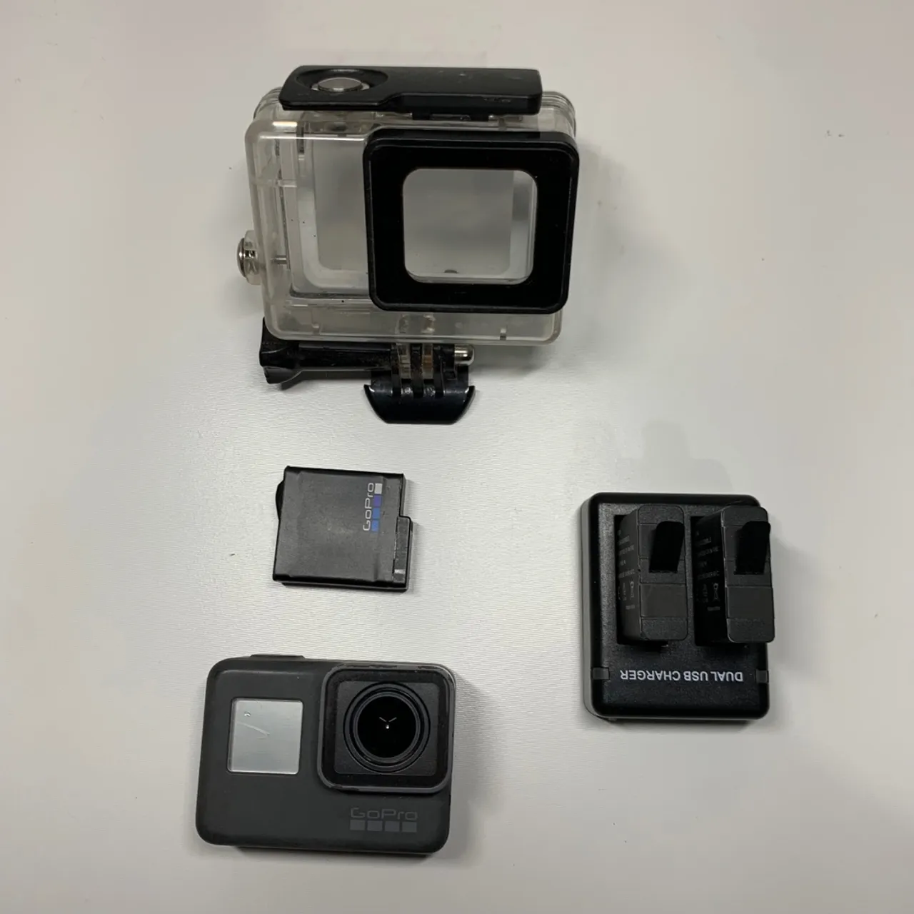 GoPro Hero + Acessórios