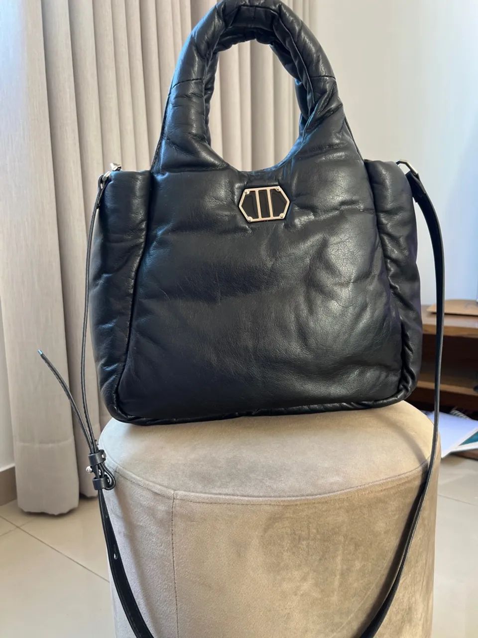 Bolsa de Ombro Preta Luxo Arezzo 