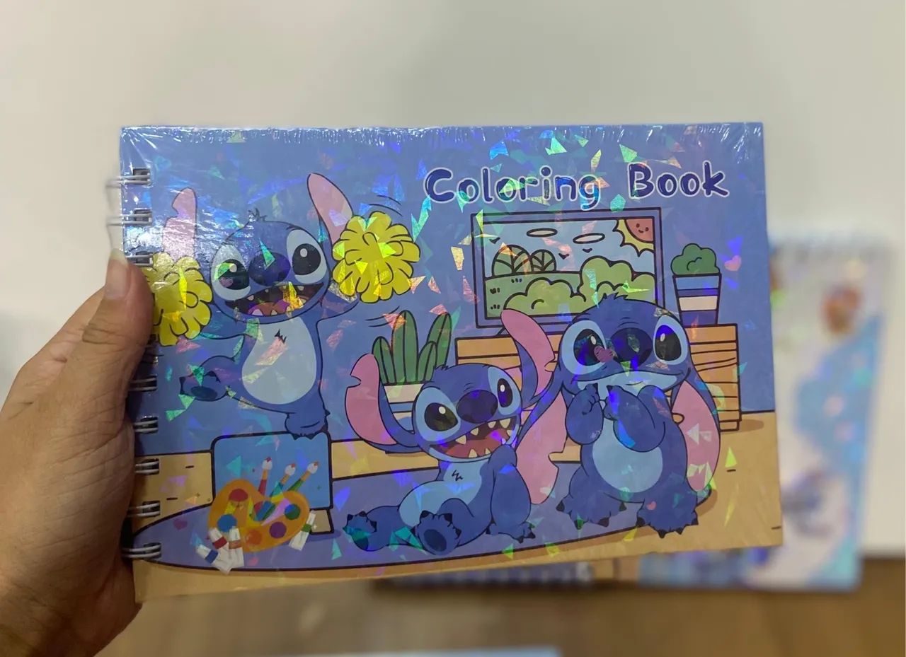 Cadernos Stitch Holográficos - Coleção Completa! - Foto 5