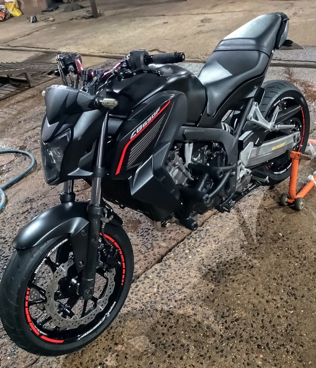 (Piix) ou PEGO TROCA EM CARRO BEM MONTADO OU ORIGINAL PEGO XT 660 OU BIZ Mais volta