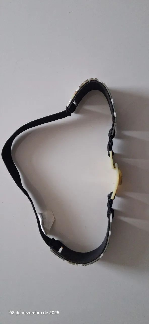 Cinto com detalhe em acrílico - novo - Foto 2