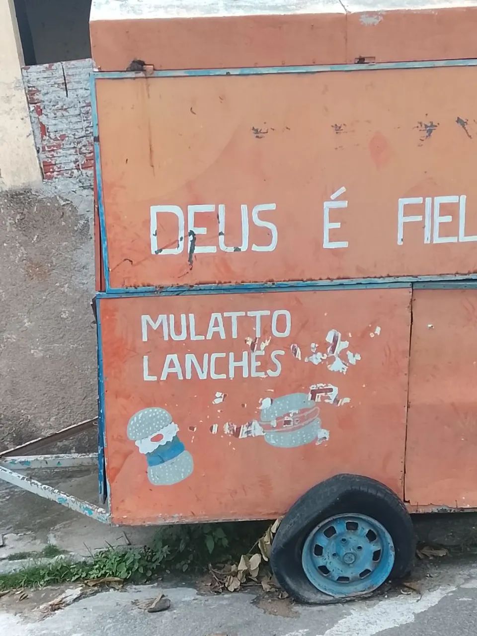 Vende _ se um treile  de lanche  - Foto 5