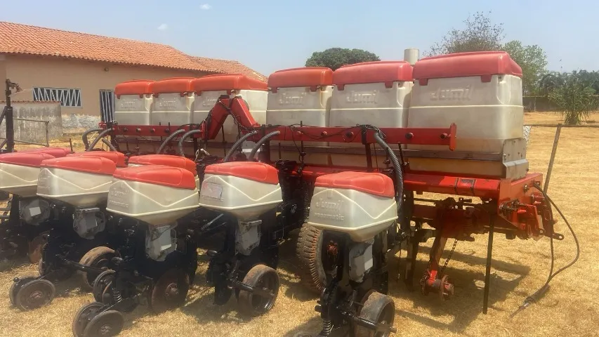 Plantadeiras Jumil - 10, 13 e 14 linhas em ótimo estado!
