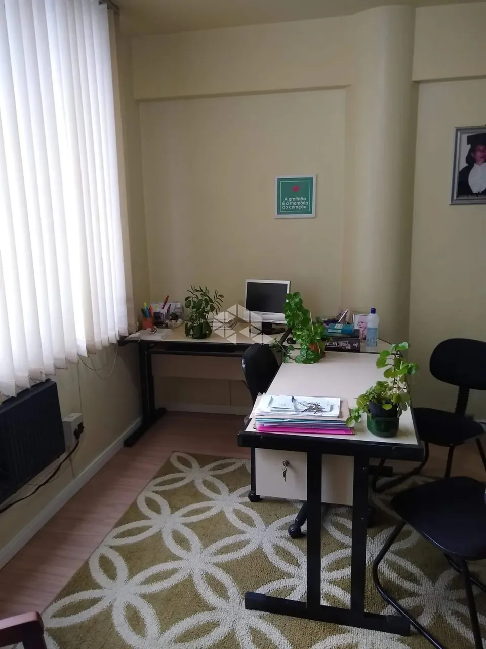 Sala Comercial no Centro, proximo ao Mercado Publico