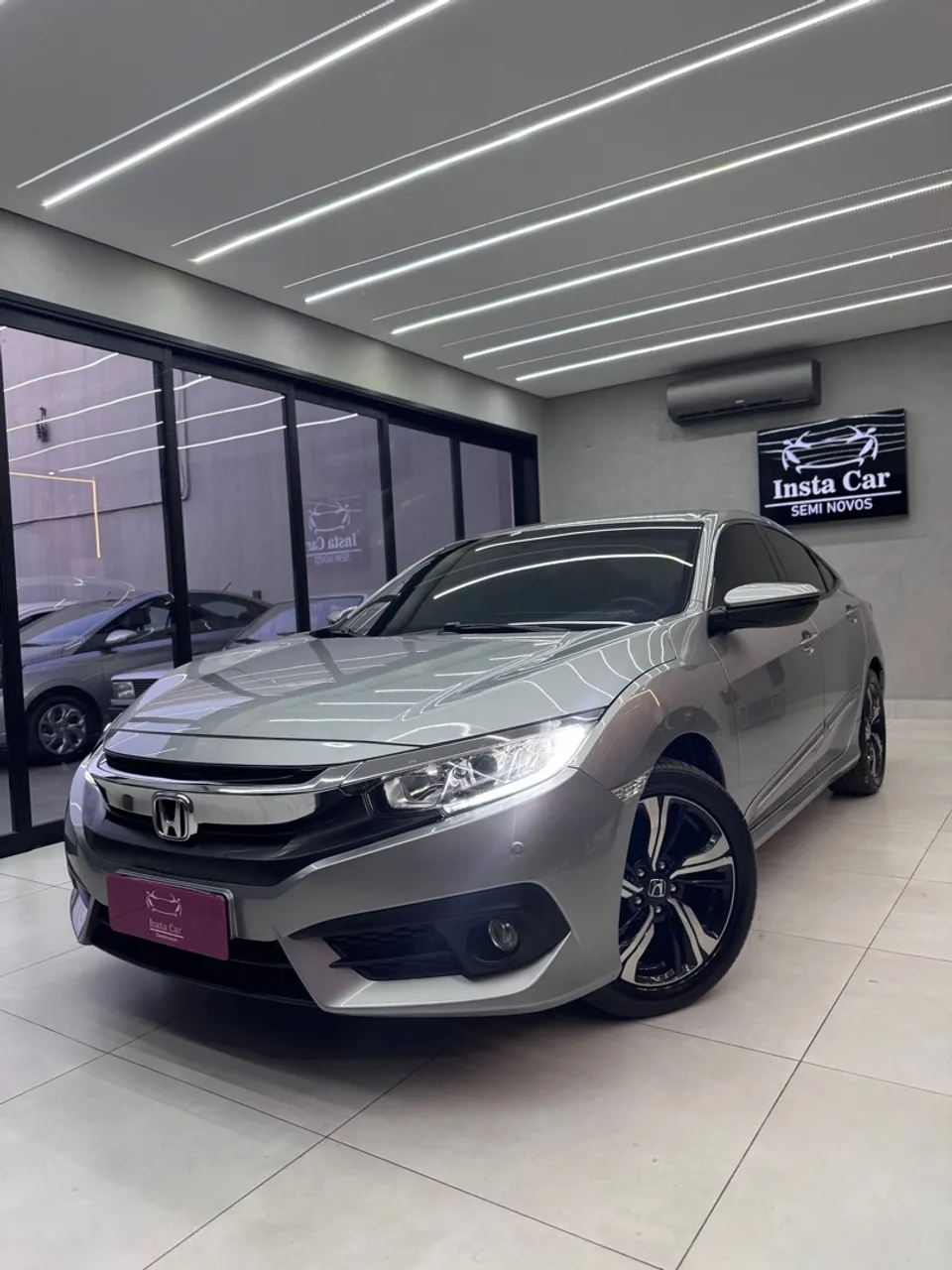 Honda CIVIC EXL