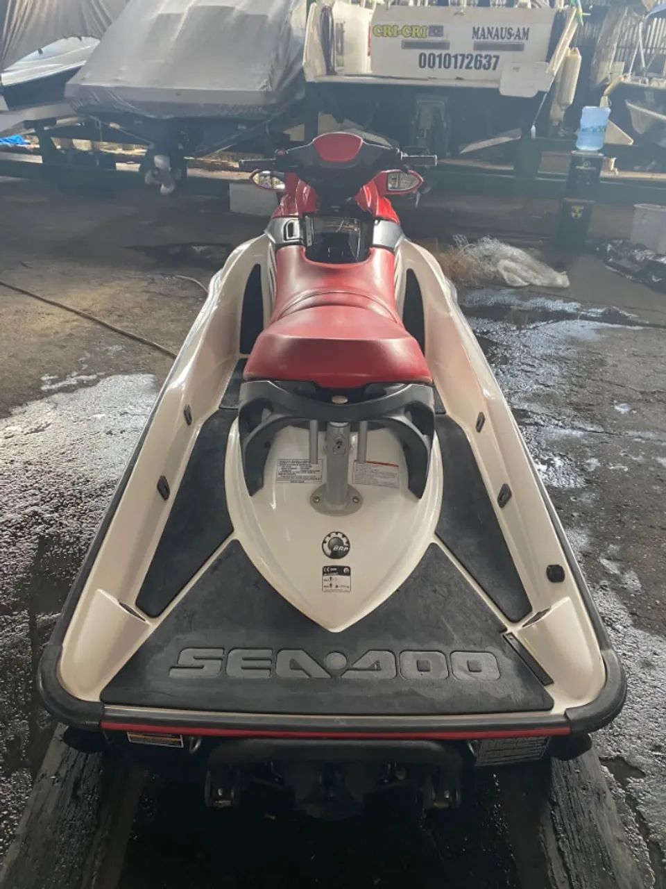 Explore a emoção da água com esta incrível moto aquática Seadoo! Desfrute de momentos ines - Foto 4