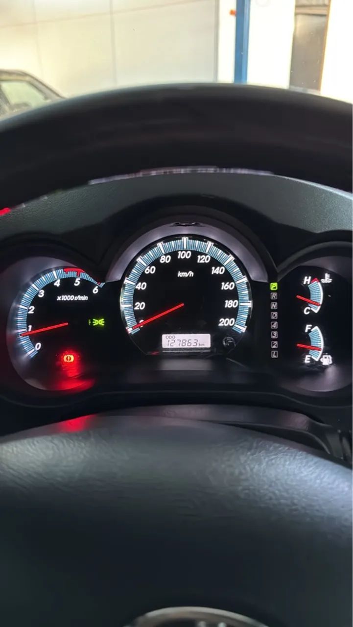 BLINDADA SW4 7LUGARES DIESEL 2015  - Foto 3